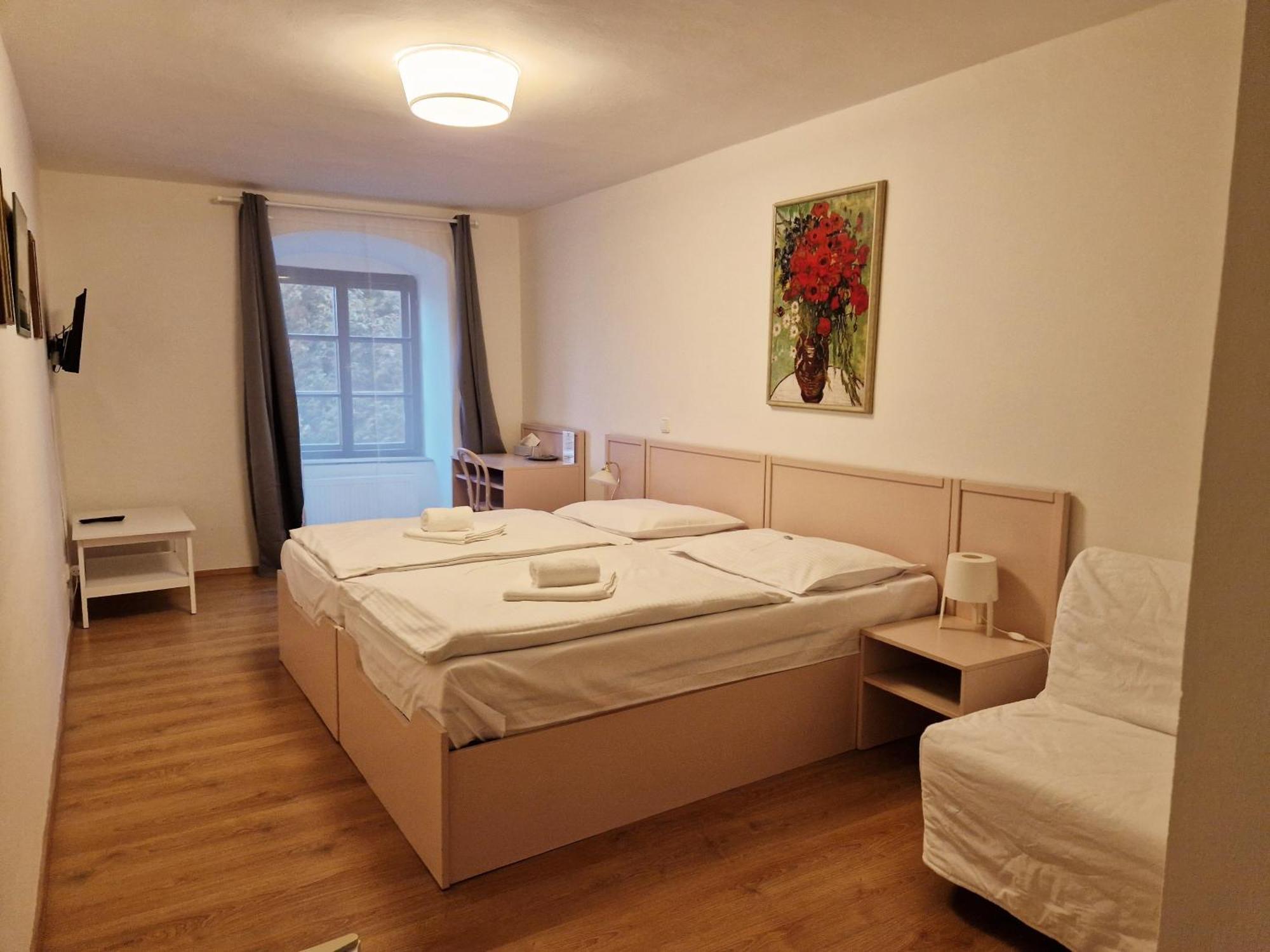 Hotel Celerin Telč Buitenkant foto