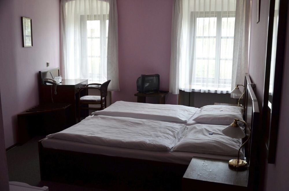 Hotel Celerin Telč Buitenkant foto
