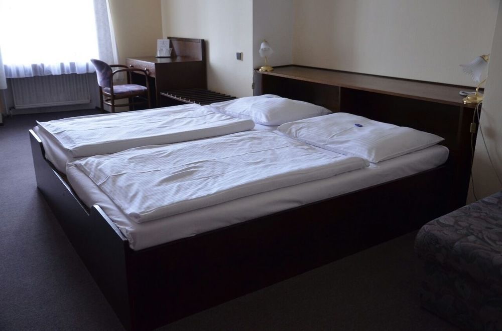 Hotel Celerin Telč Buitenkant foto