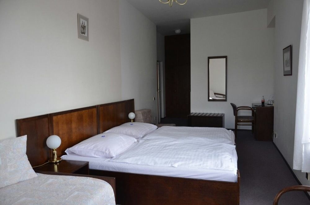 Hotel Celerin Telč Buitenkant foto